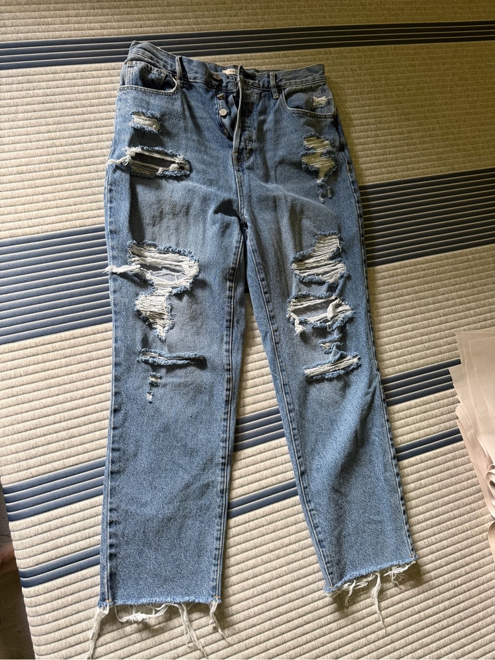 PacSun High-Rise Distressed Women's Jeans